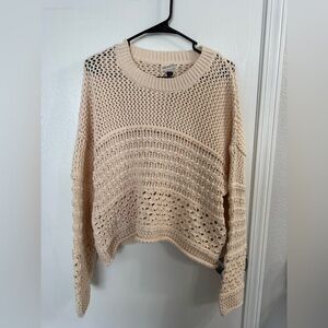 NWT Universal Threads Sweater